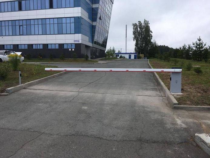 Шлагбаум на въезд для предприятия Шлагбаум на въезд для предприятия